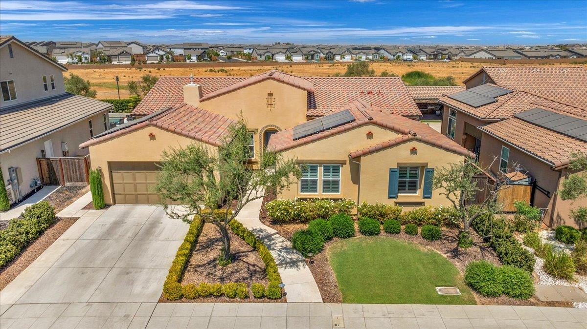 1003 Highland Road Madera, CA 93636 - Photo 9 of 73