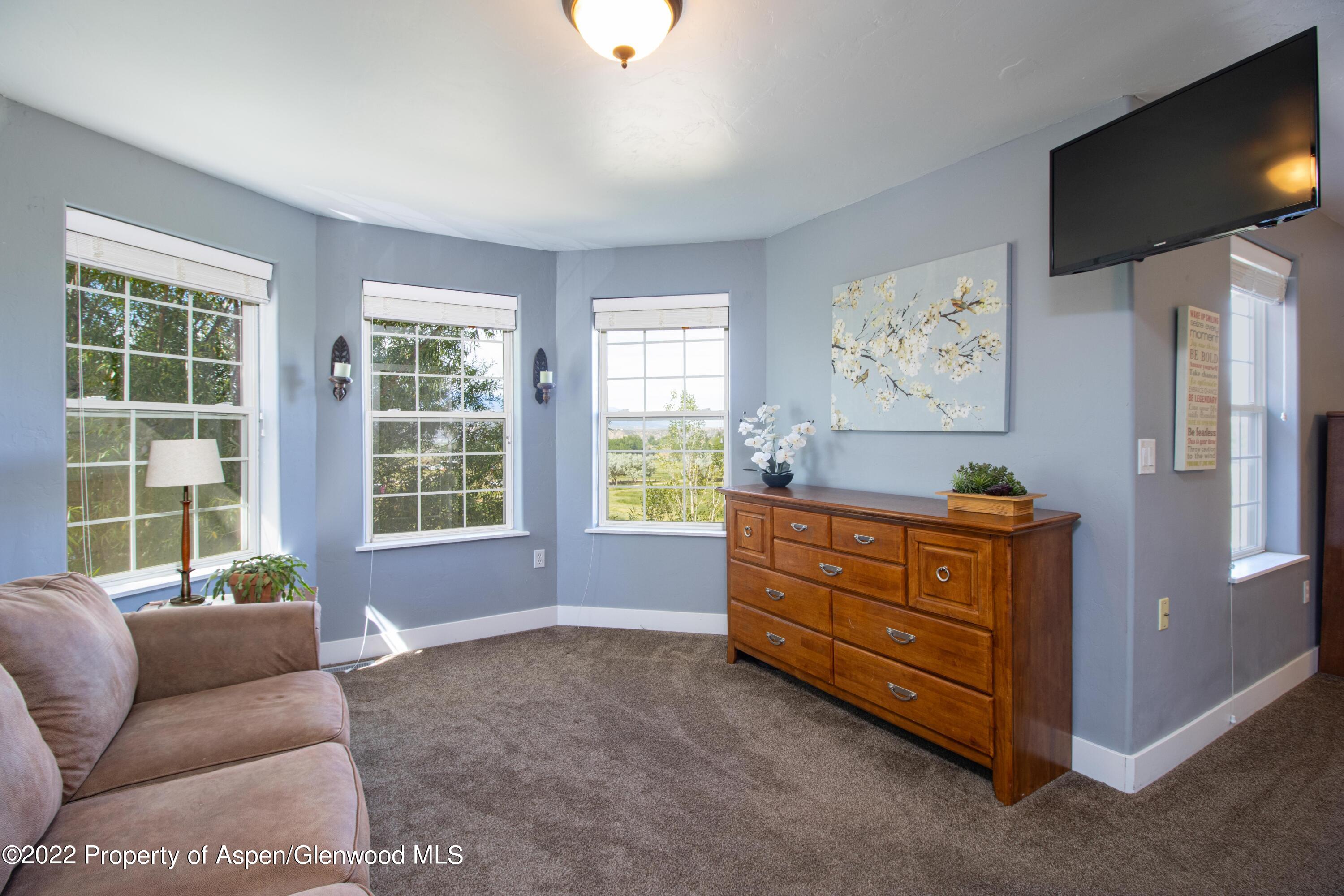 1450 County Road 259 Rifle, CO 81650 - Photo 11 of 28 bedroom 2 sitting area