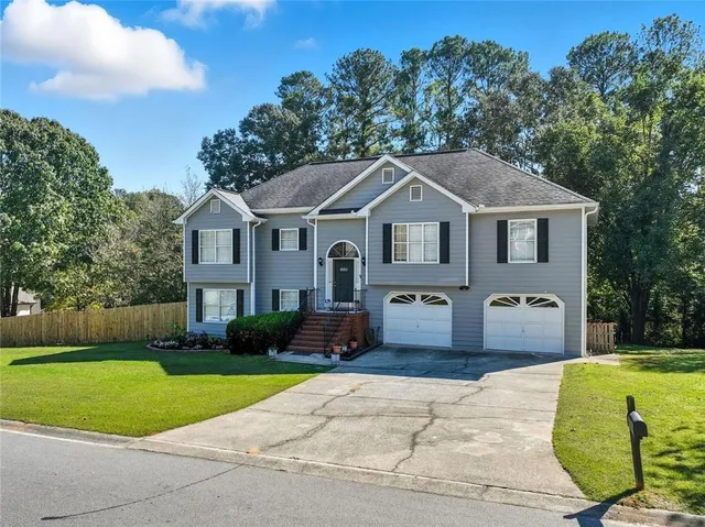 $400,000 | 1045 Crystal Water Drive Southeast, Lawrenceville, GA 30045