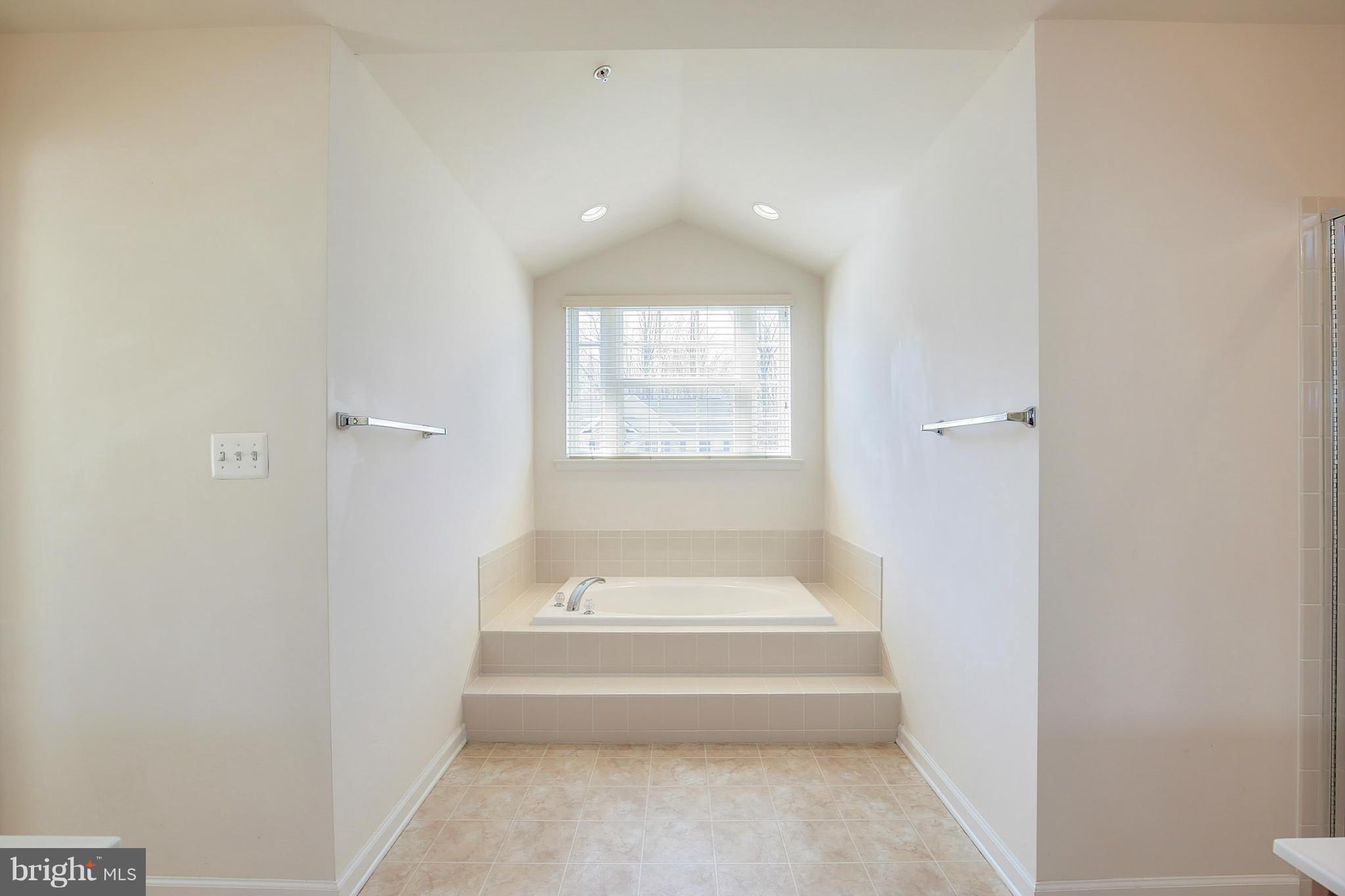 8606 Wendy Street Clinton, MD 20735 - Photo 18 of 30 Bedroom (Master)