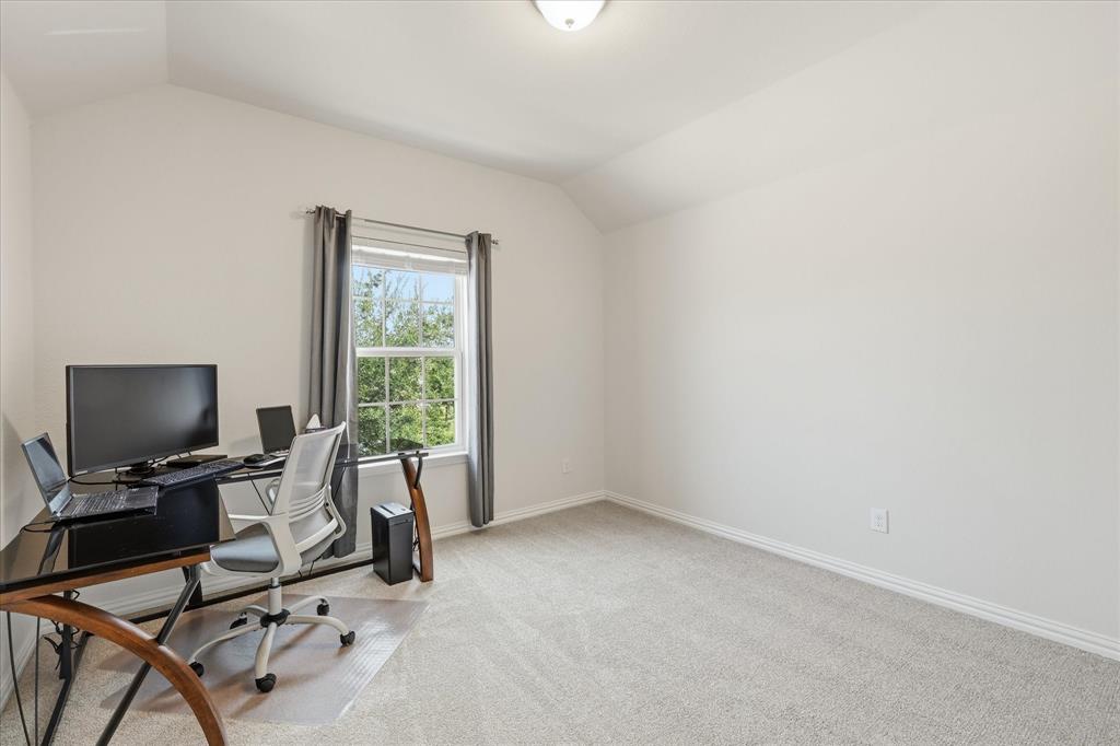 1021 Plateau Rdg Way Fort Worth, TX 76052 - Photo 28 of 40 Gallery Image 28