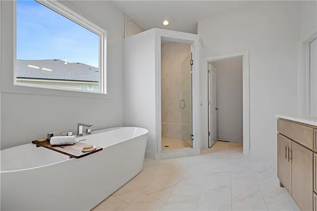 $750,000 | 10026 Aurora Street, Lenexa, KS 66220