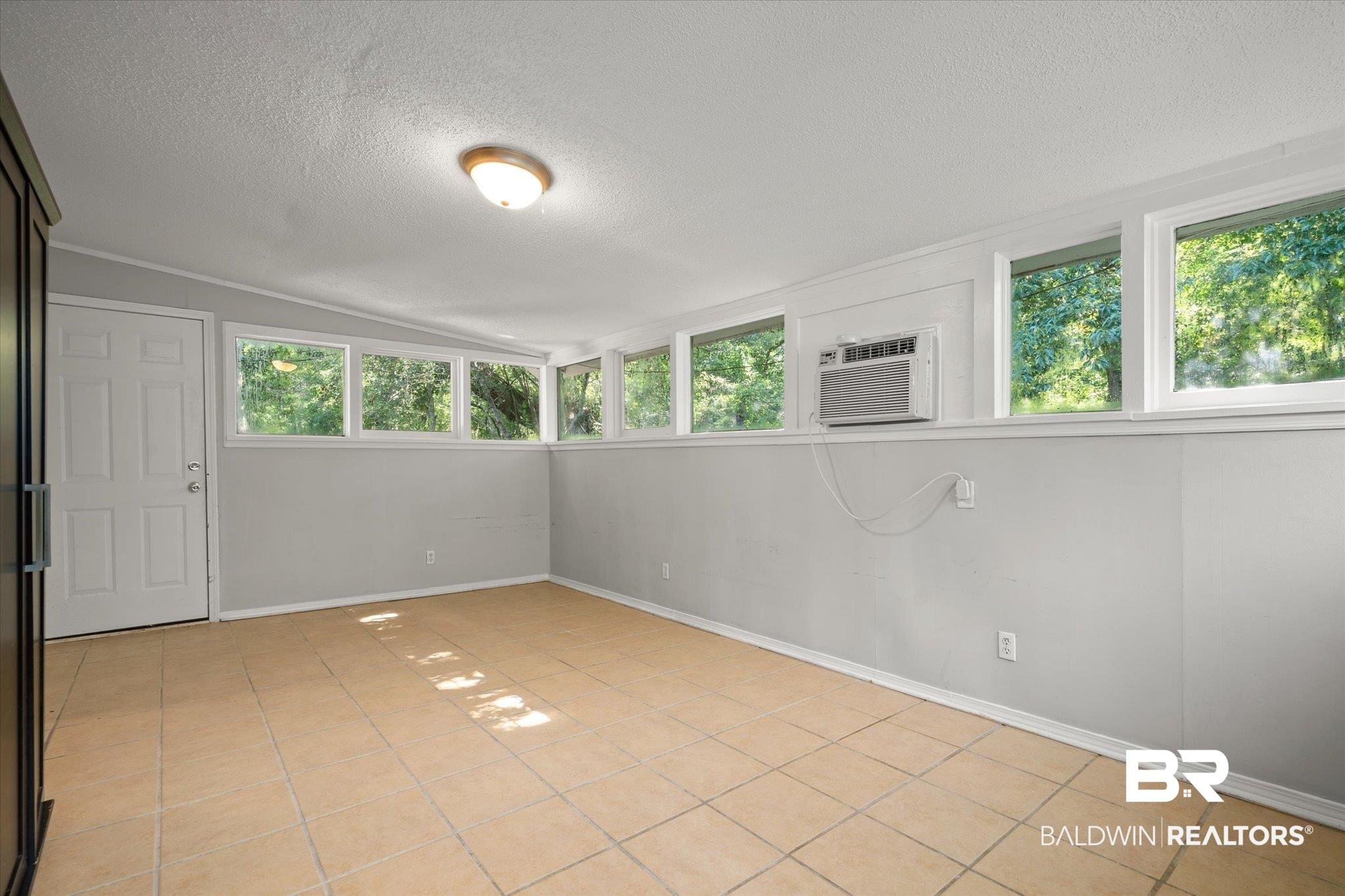 116 Shell Road Place Mobile, AL 36607 - Photo 11 of 30