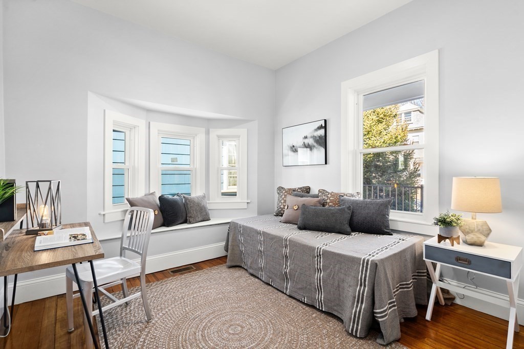 33 Bexley Road Boston, MA 02131 - Photo 7 of 18 Gallery Image 7