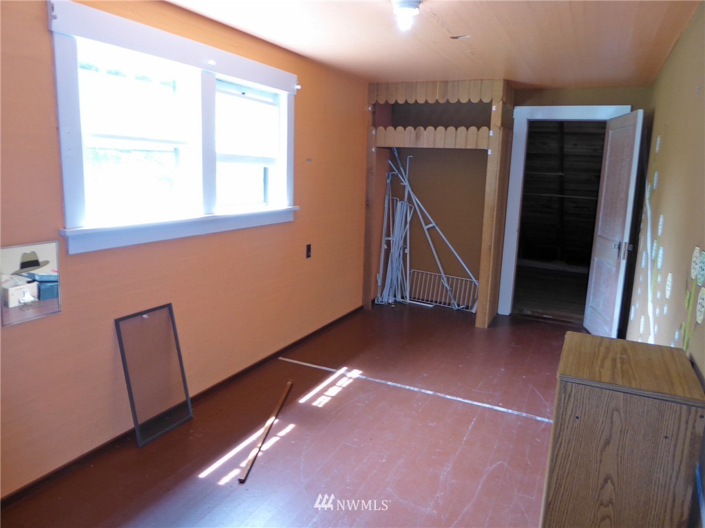 20301 Van Dyke Road Southwest Rochester, WA 98579 - Photo 14 of 23 Gallery Image 14