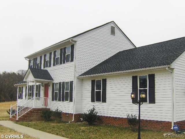 2758 Enfield Road Aylett, VA 23009 - Photo 2 of 3 Exterior Front