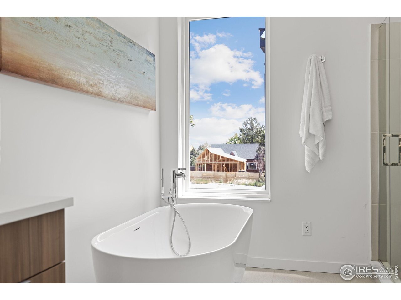 3315 Broadway Boulder, CO 80304 - Photo 22 of 42 a picture of a room