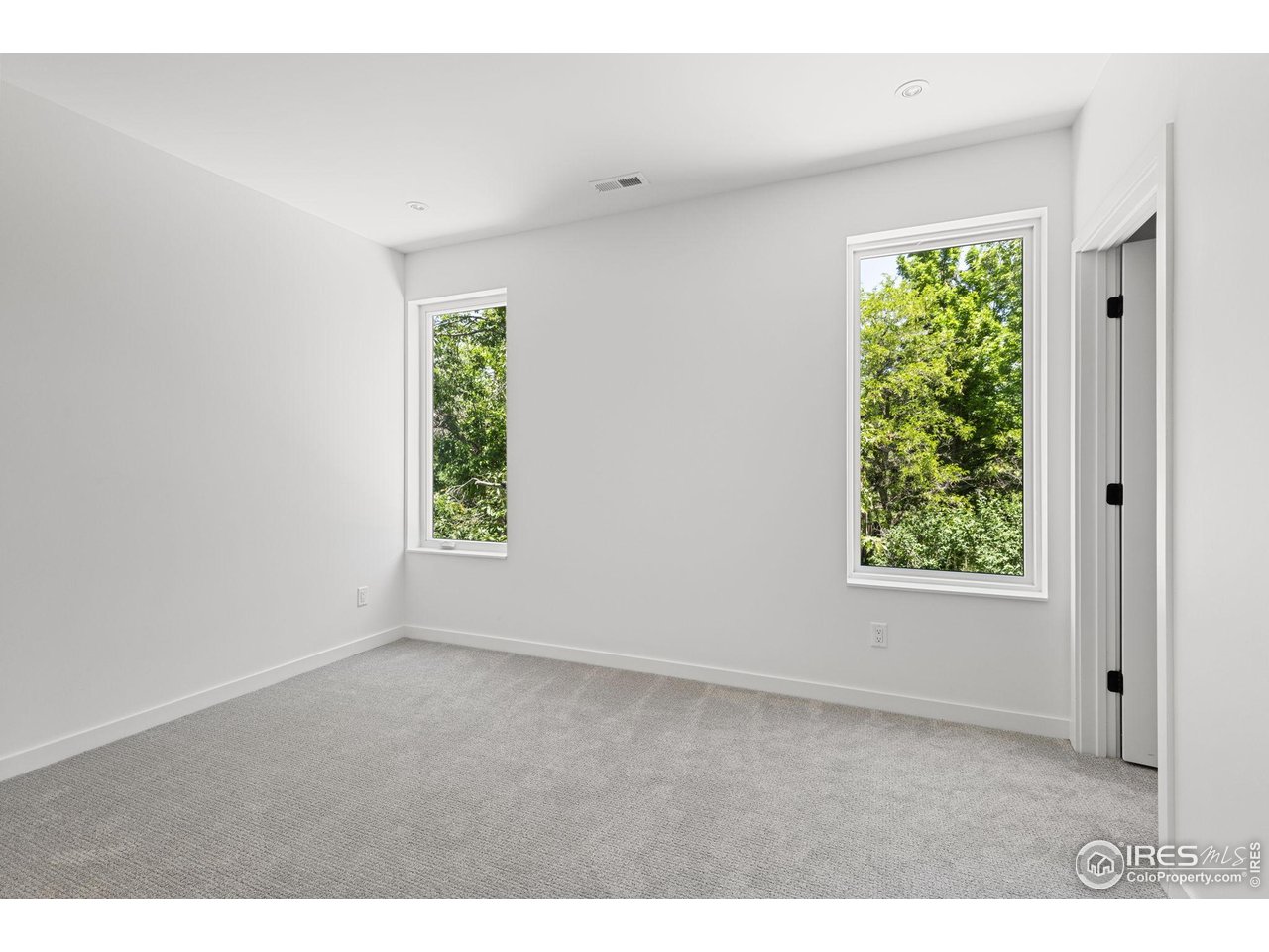 3315 Broadway Boulder, CO 80304 - Photo 26 of 42 a view of room with window
