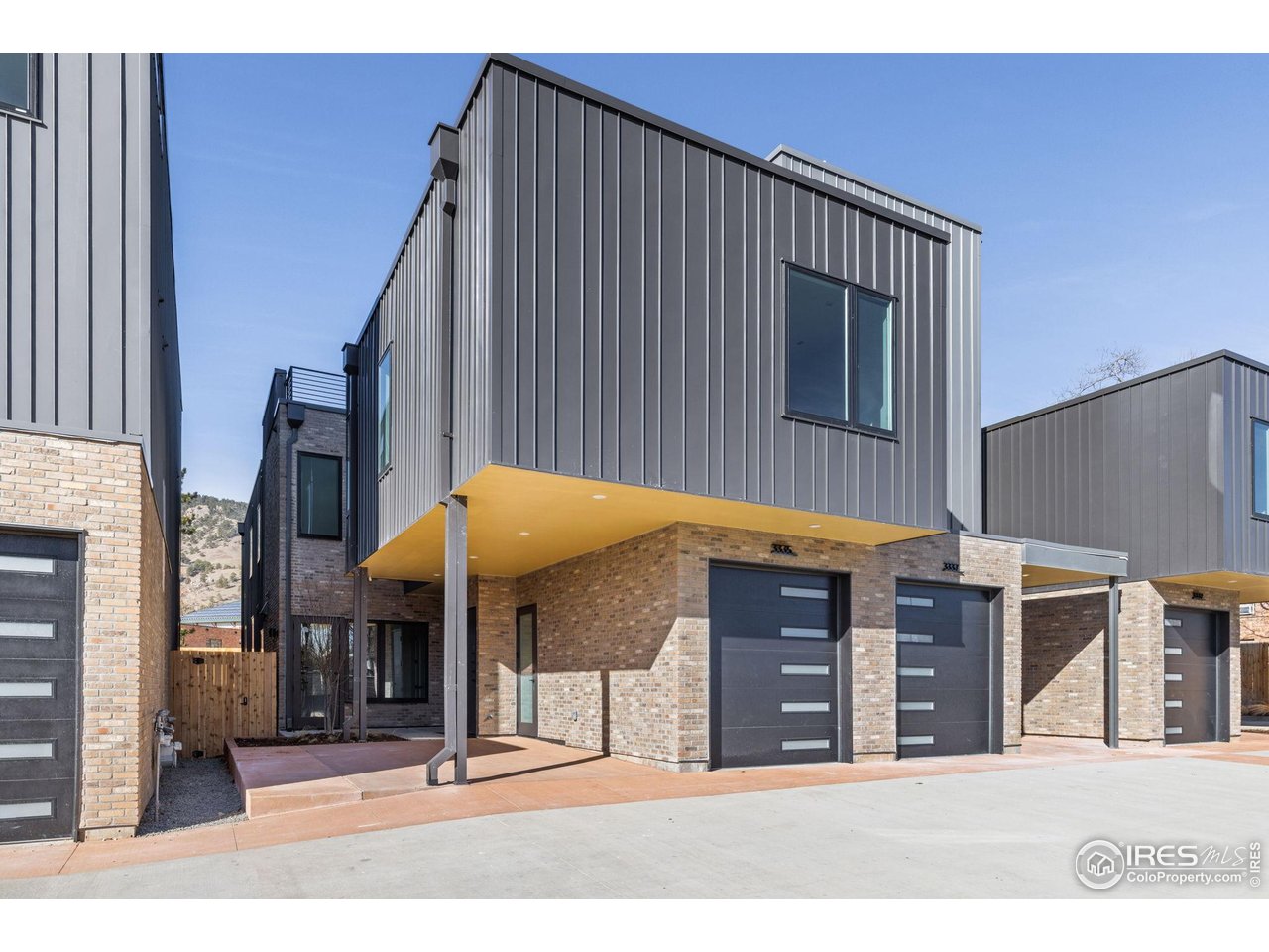 3315 Broadway Boulder, CO 80304 - Photo 31 of 42 a front view of a building with street