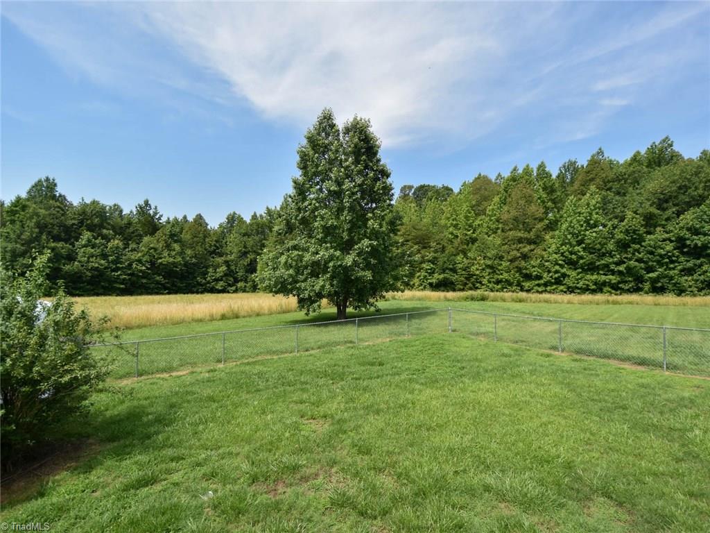 1954 Price Road Eden, NC 27288 - Photo 2 of 23 Gallery Image 2