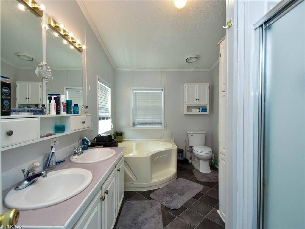 1954 Price Road Eden, NC 27288 - Photo 19 of 23 Gallery Image 19