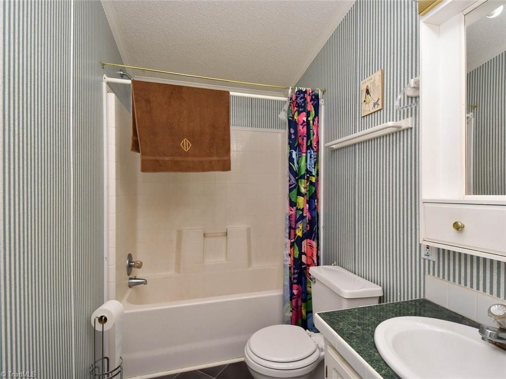 1954 Price Road Eden, NC 27288 - Photo 21 of 23 Gallery Image 21