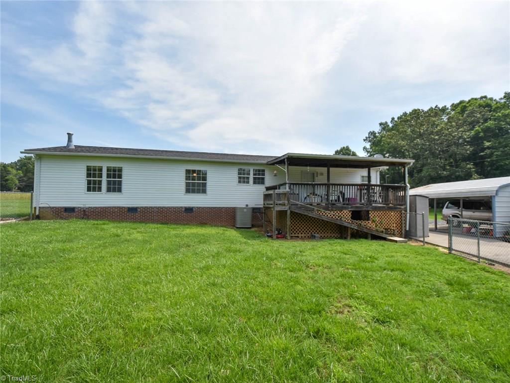 1954 Price Road Eden, NC 27288 - Photo 4 of 23 Gallery Image 4