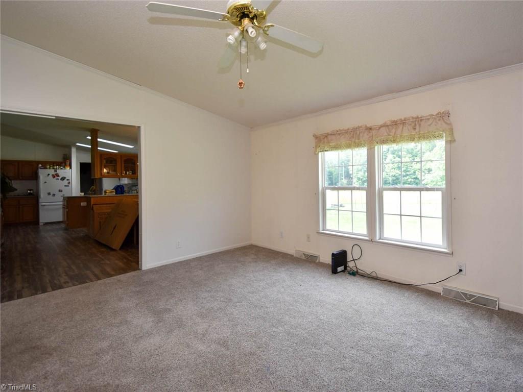 1954 Price Road Eden, NC 27288 - Photo 10 of 23 Gallery Image 10