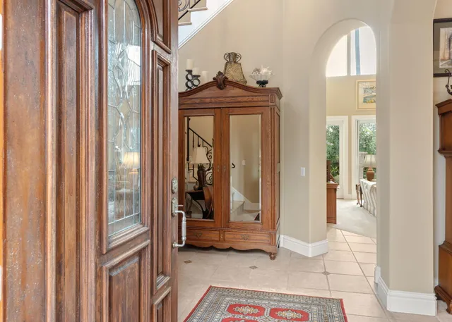 a view of a entryway door of the house