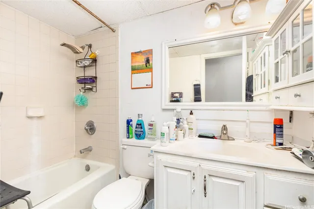 $239,000 | 1909 Ala Wai Boulevard, Unit 410, Honolulu, HI 96815