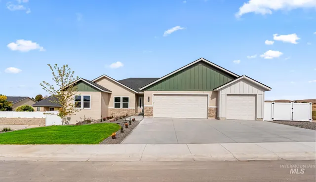 $466,900 | 2755 Cypress Point, Payette, ID 83661