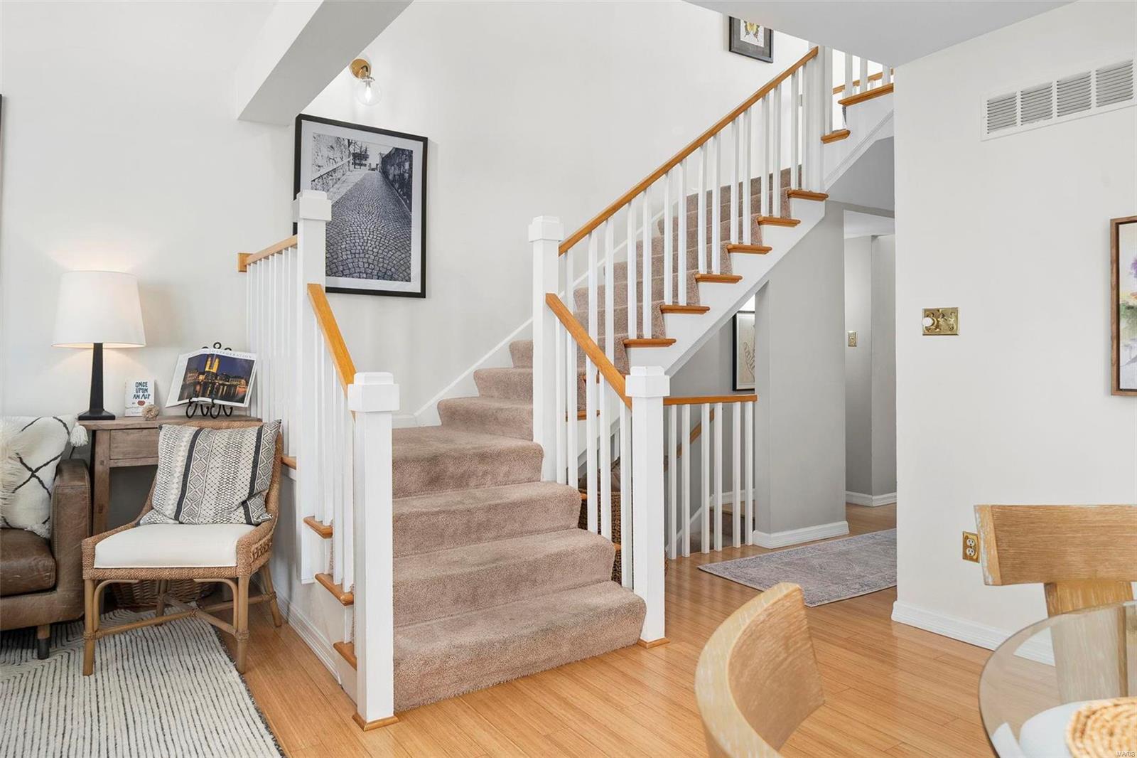 740 Ridgeview Cir Lane Ballwin, MO 63021 - Photo 14 of 27