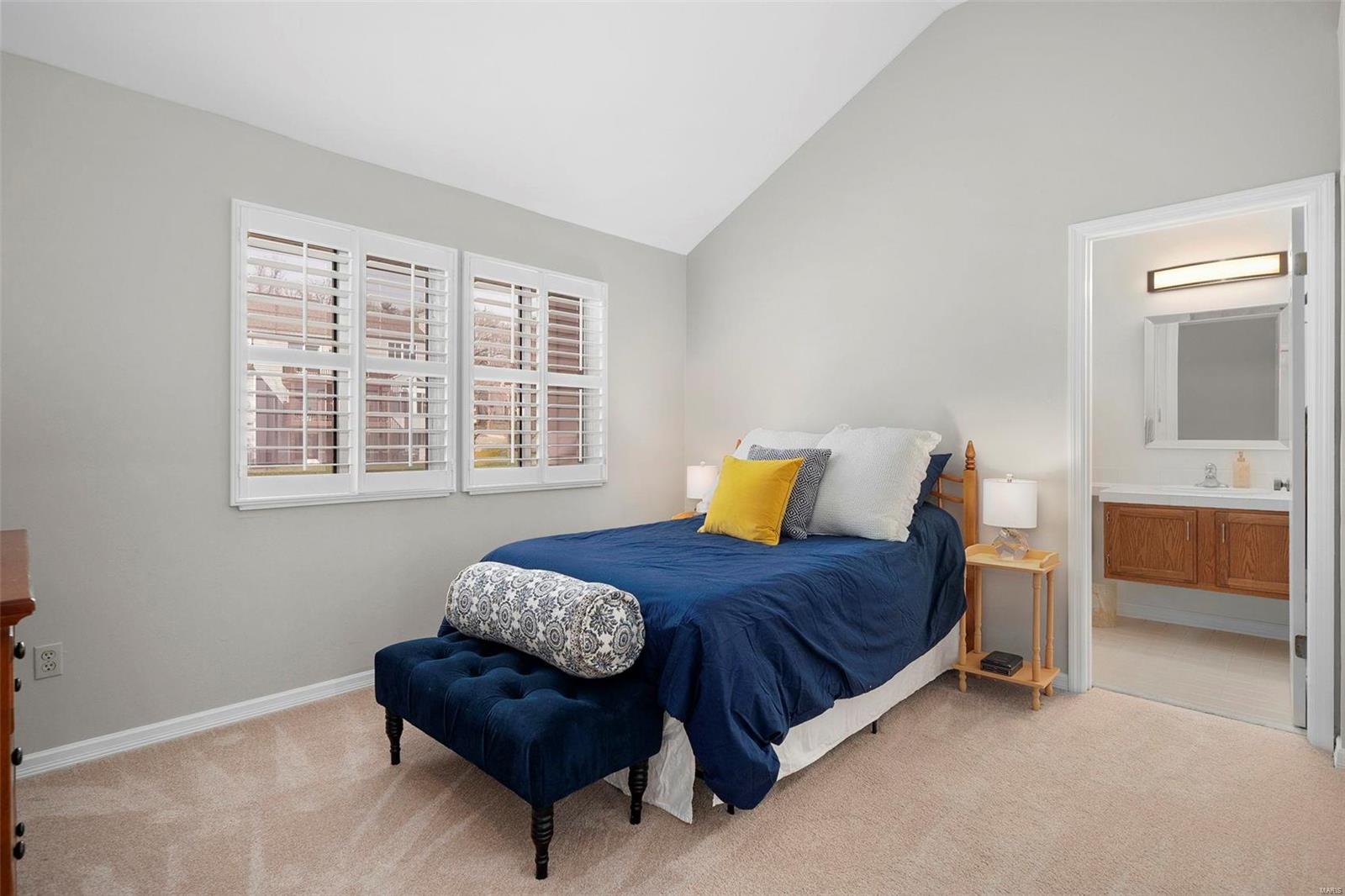 740 Ridgeview Cir Lane Ballwin, MO 63021 - Photo 18 of 27