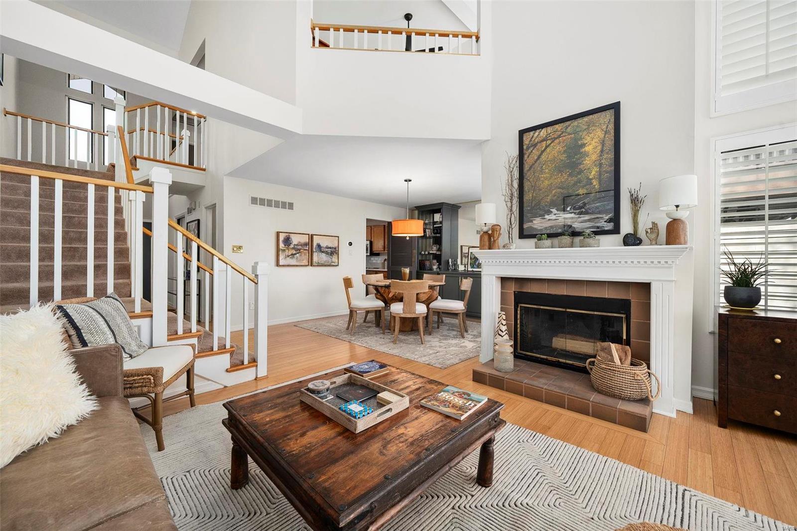 740 Ridgeview Cir Lane Ballwin, MO 63021 - Photo 7 of 27