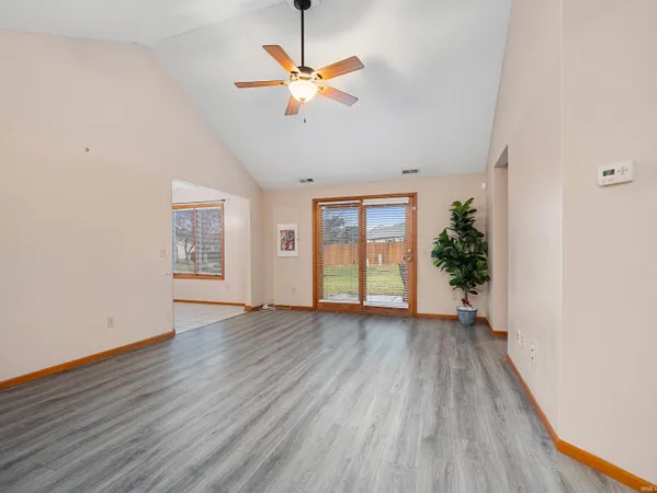 $235,000 | 5514 Senna Drive, Fort Wayne, IN 46804