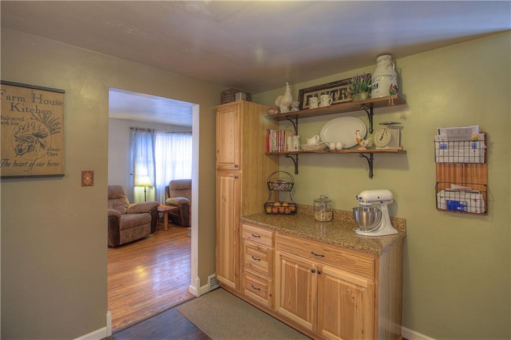 276 West Allegheny Road Imperial, PA 15126 - Photo 8 of 24 Gallery Image 8