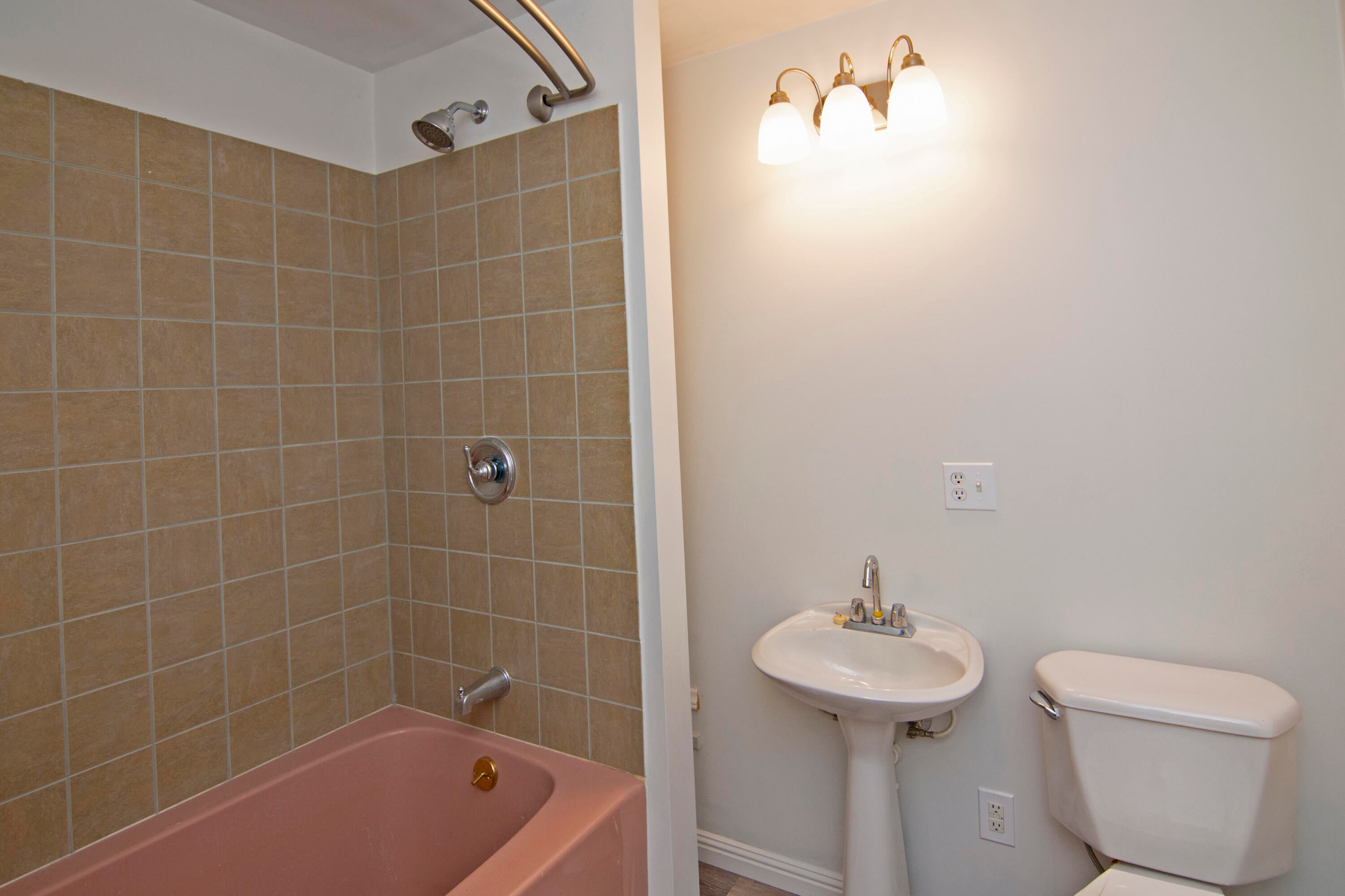 635 Burnside Road Hillsboro, WV 24946 - Photo 39 of 66 Gallery Image 39