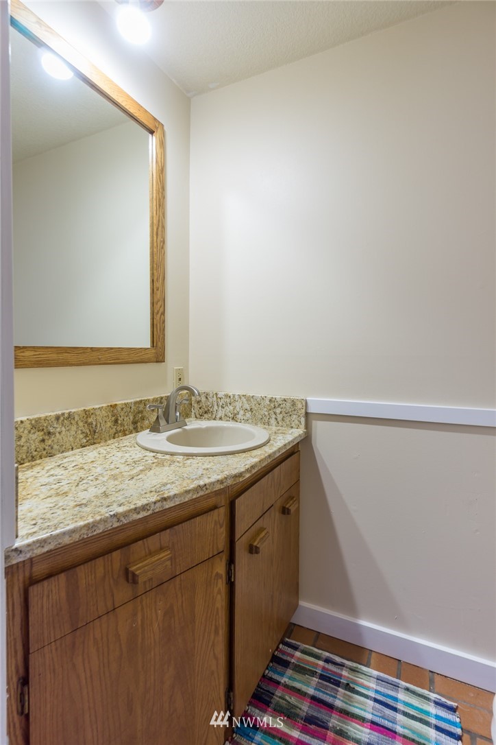 14455 Gibralter Road Anacortes, WA 98221 - Photo 22 of 25 Gallery Image 22