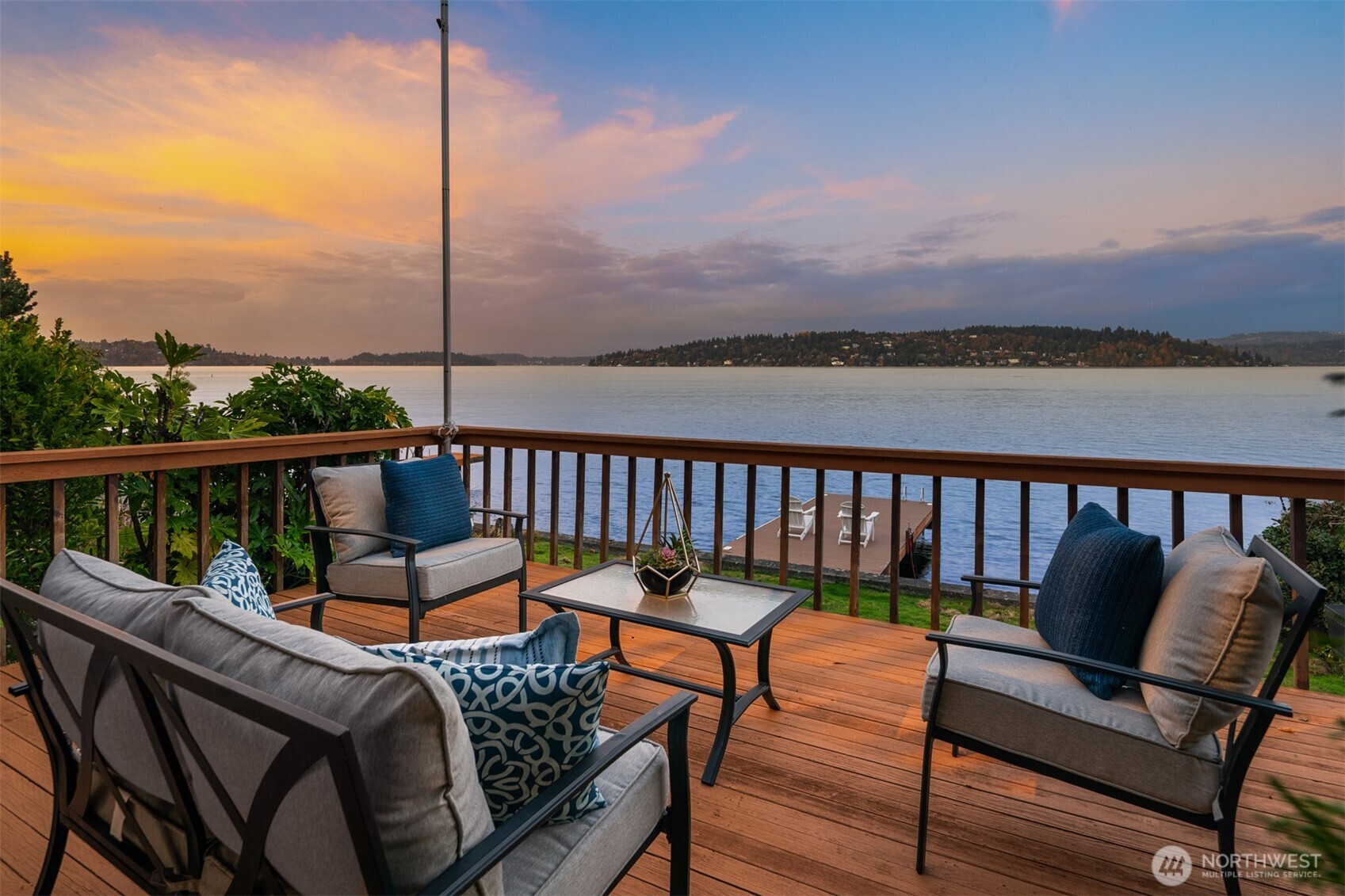 9764 Rainier Avenue South Seattle, WA 98118 - Photo 1 of 40 a outdoor view with a sitting space
