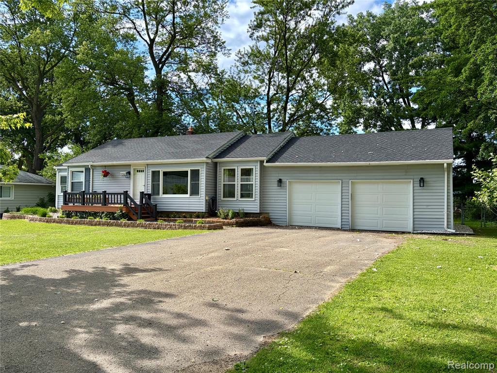 306 Michelson Road Rochester Hills, MI 48307 - Photo 2 of 32