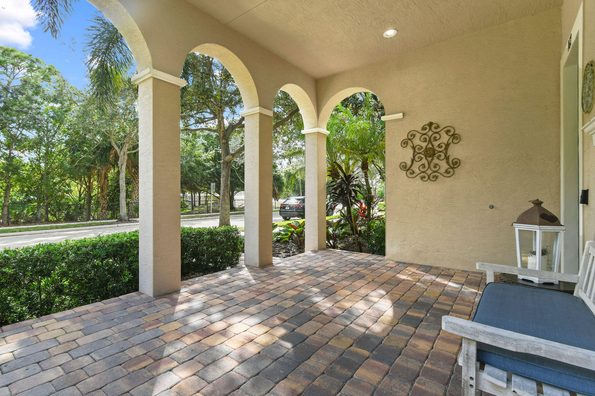 167 Arklow Avenue Jupiter, FL 33458 - Photo 7 of 60 167ArklowAve(6)