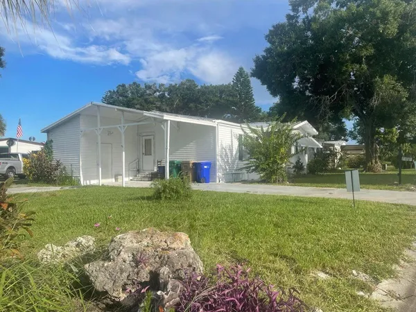 $140,000 | 116 Northeast 8th Avenue, Okeechobee, FL 34972