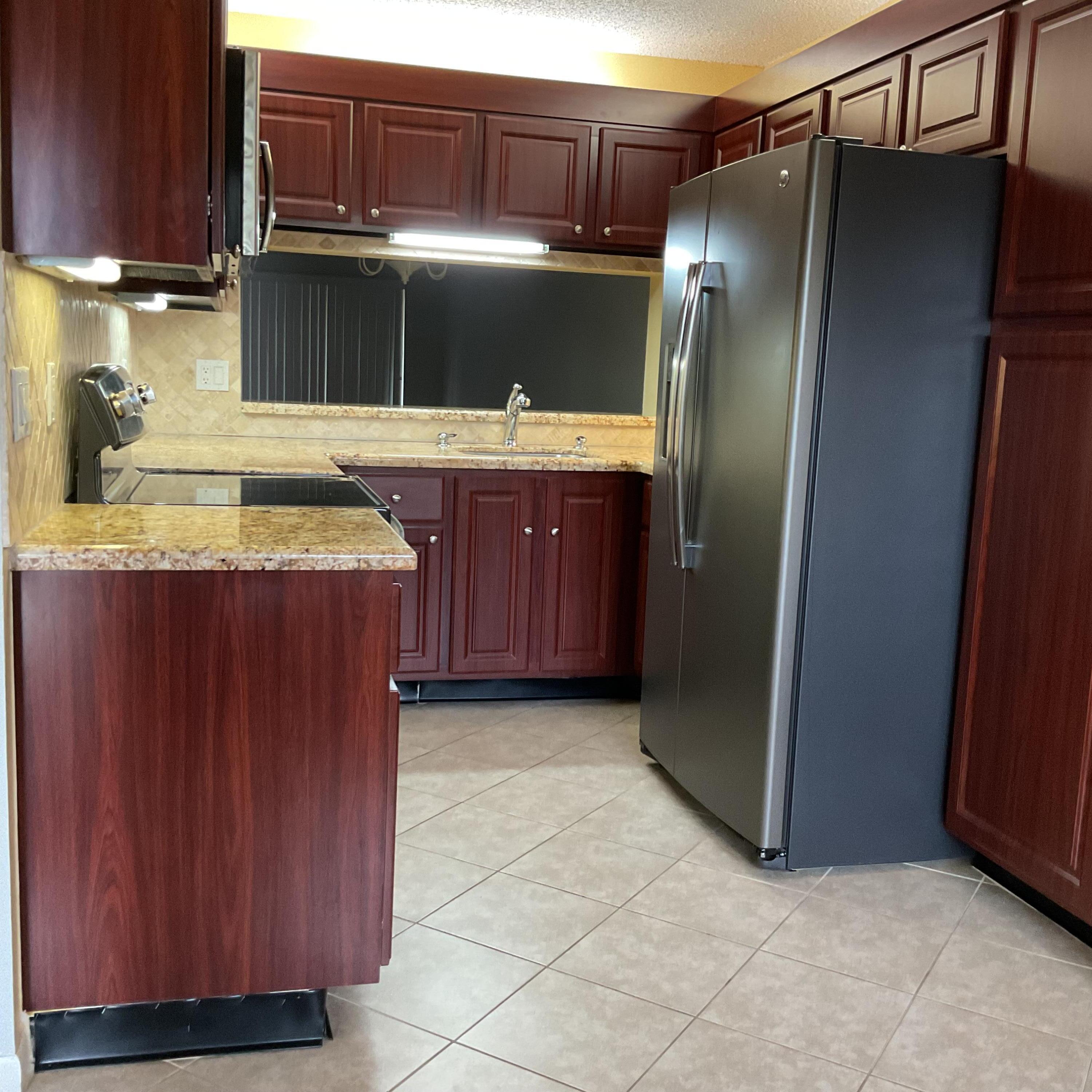 1501 Pinecrest Circle, Unit E Jupiter, FL 33458 - Photo 8 of 25 IMG_0014