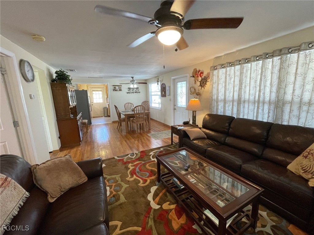 5460 Oak Ridge Avenue Fort Myers Beach, FL 33931 - Photo 18 of 47