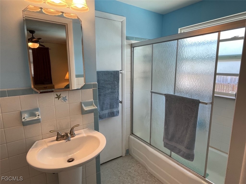 5460 Oak Ridge Avenue Fort Myers Beach, FL 33931 - Photo 28 of 47