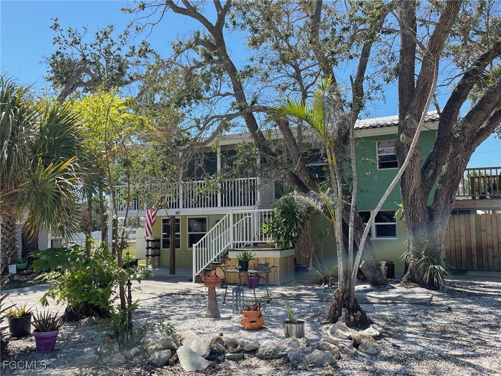 5460 Oak Ridge Avenue Fort Myers Beach, FL 33931 - Photo 3 of 47