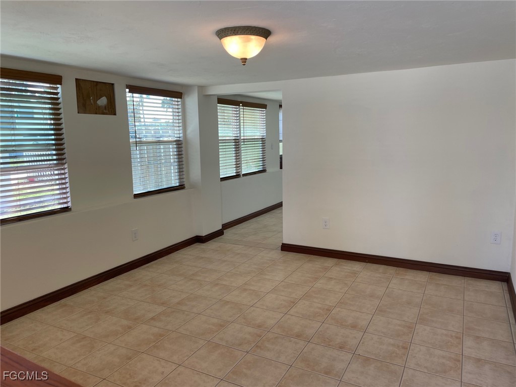 5460 Oak Ridge Avenue Fort Myers Beach, FL 33931 - Photo 31 of 47