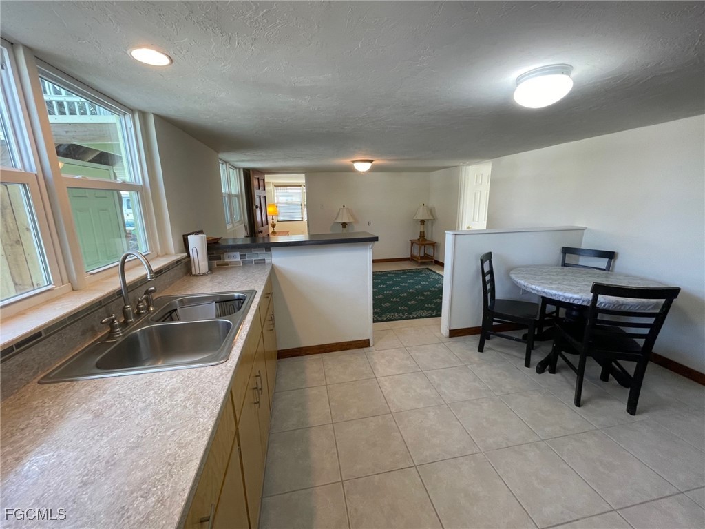 5460 Oak Ridge Avenue Fort Myers Beach, FL 33931 - Photo 38 of 47