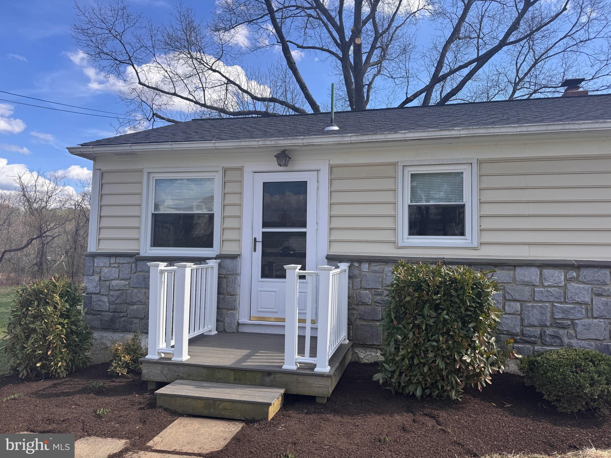 1212 West King Road Malvern, PA 19355 - Photo 2 of 22