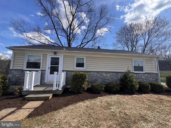 $1,500 | 1212 West King Road, Malvern, PA 19355