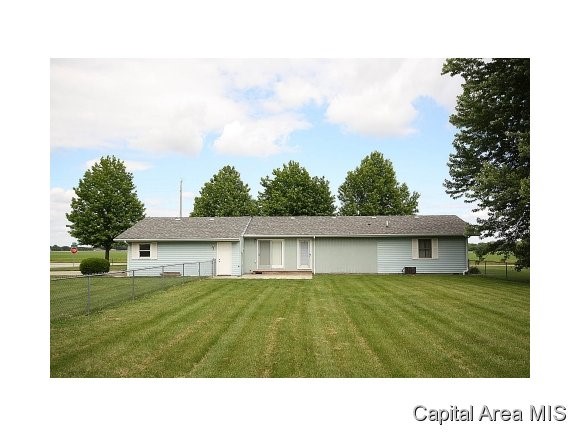 5512 Windmill Lane Springfield, IL 62707 - Photo 3 of 18