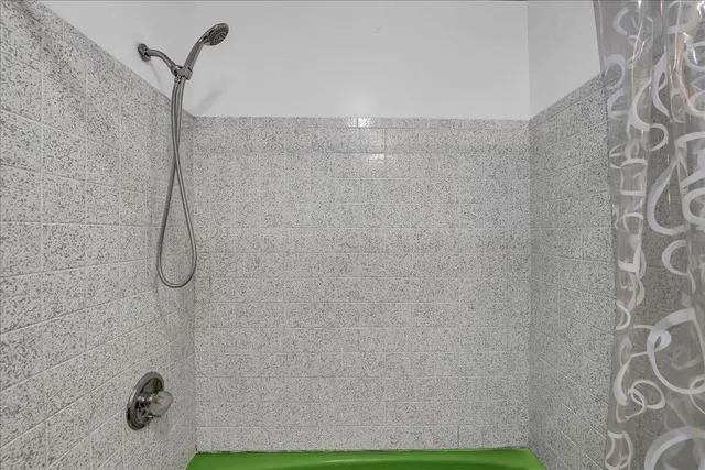 $199,900 | 1380 Woodside Street, Saginaw, MI 48601