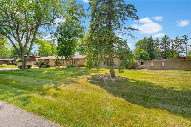 $199,900 | 1380 Woodside Street, Saginaw, MI 48601