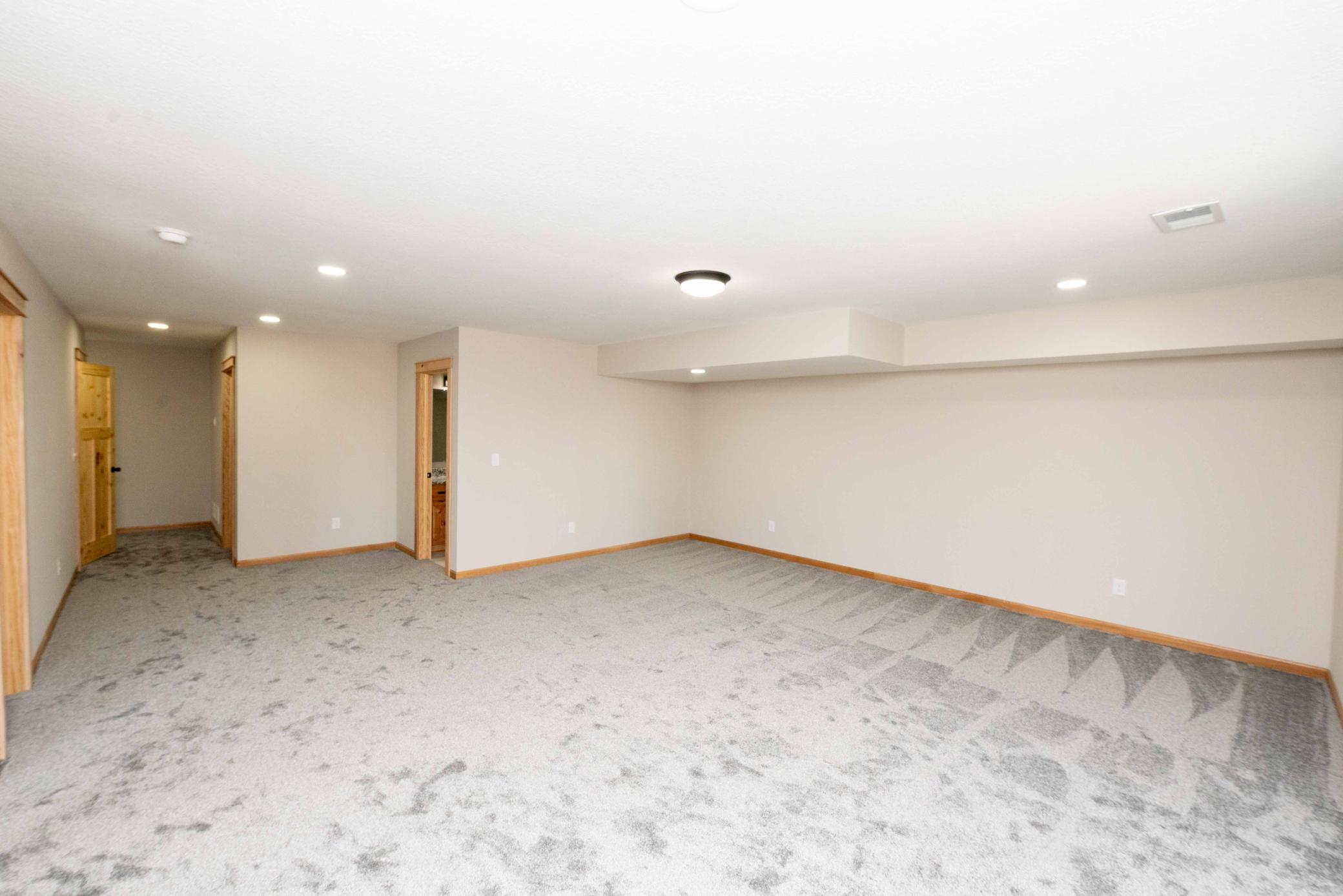 575 Elins Lake Road Cambridge, MN 55008 - Photo 25 of 90