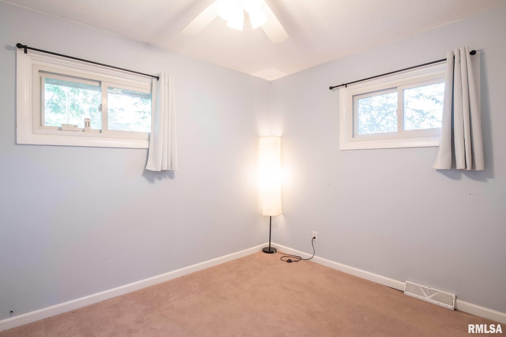 5527 North Hamilton Road Peoria, IL 61614 - Photo 48 of 48 Gallery Image 48