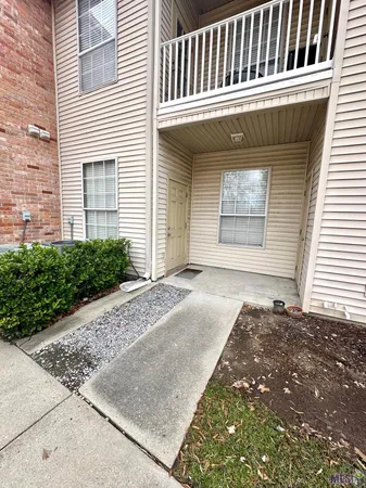 $1,550 | 900 Dean Lee Drive, Unit 206, Baton Rouge, LA 70820
