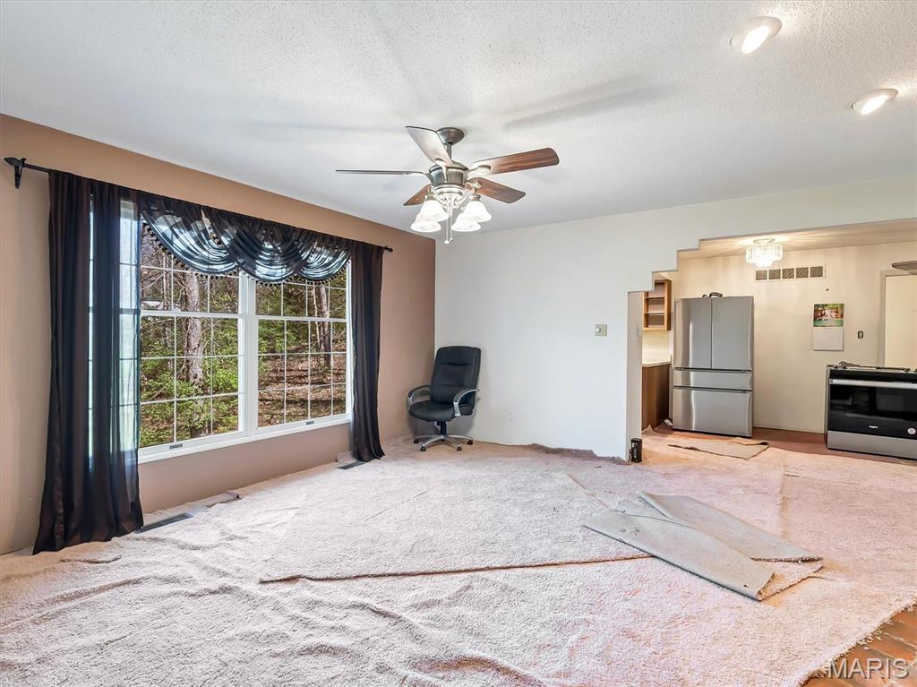 2231 Patrick Drive Arnold, MO 63010 - Photo 12 of 27