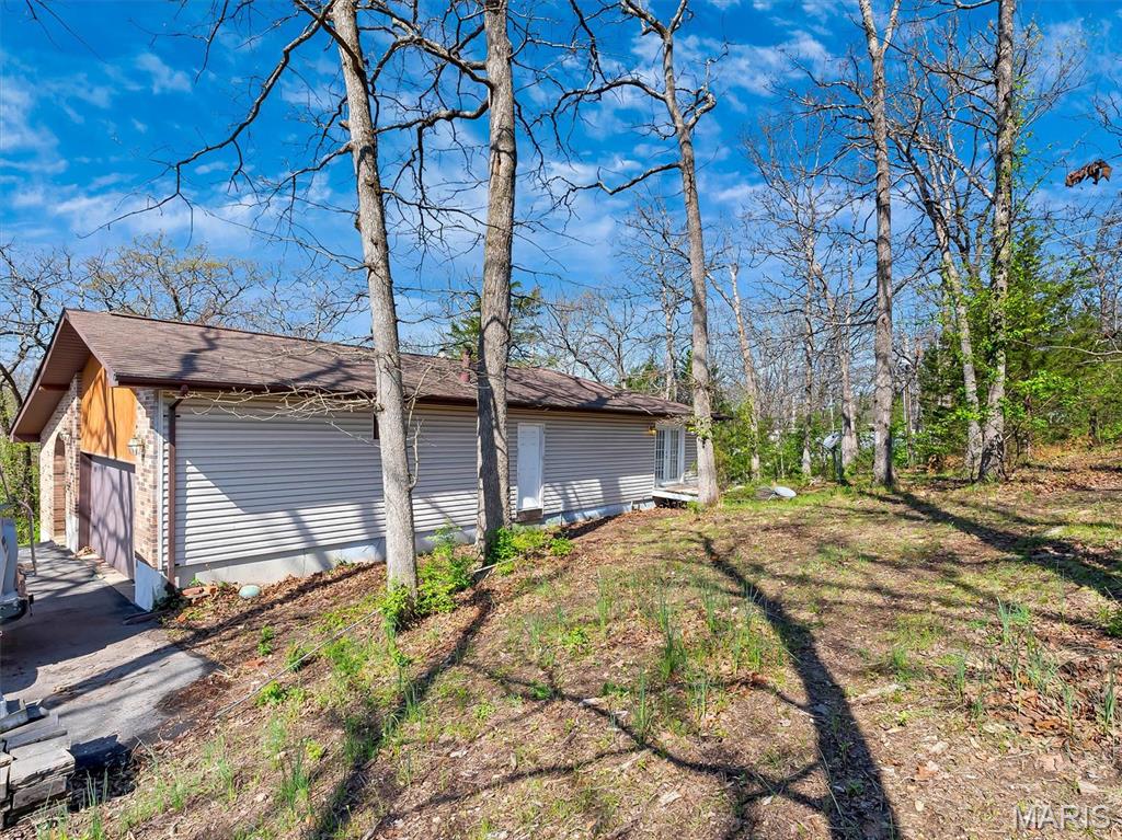 2231 Patrick Drive Arnold, MO 63010 - Photo 2 of 27