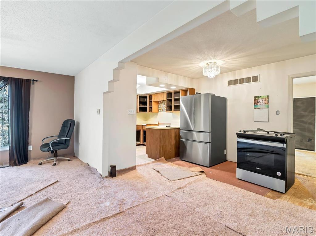 2231 Patrick Drive Arnold, MO 63010 - Photo 9 of 27