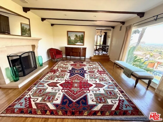 $1,812,000 | 14878 Round Valley Drive, Sherman Oaks, CA 91403